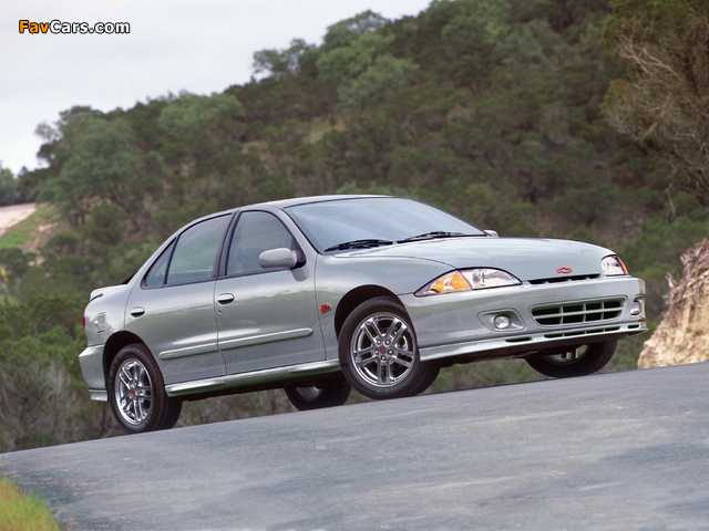 Images of Chevrolet Cavalier Z24 2001–03 (640 x 480)