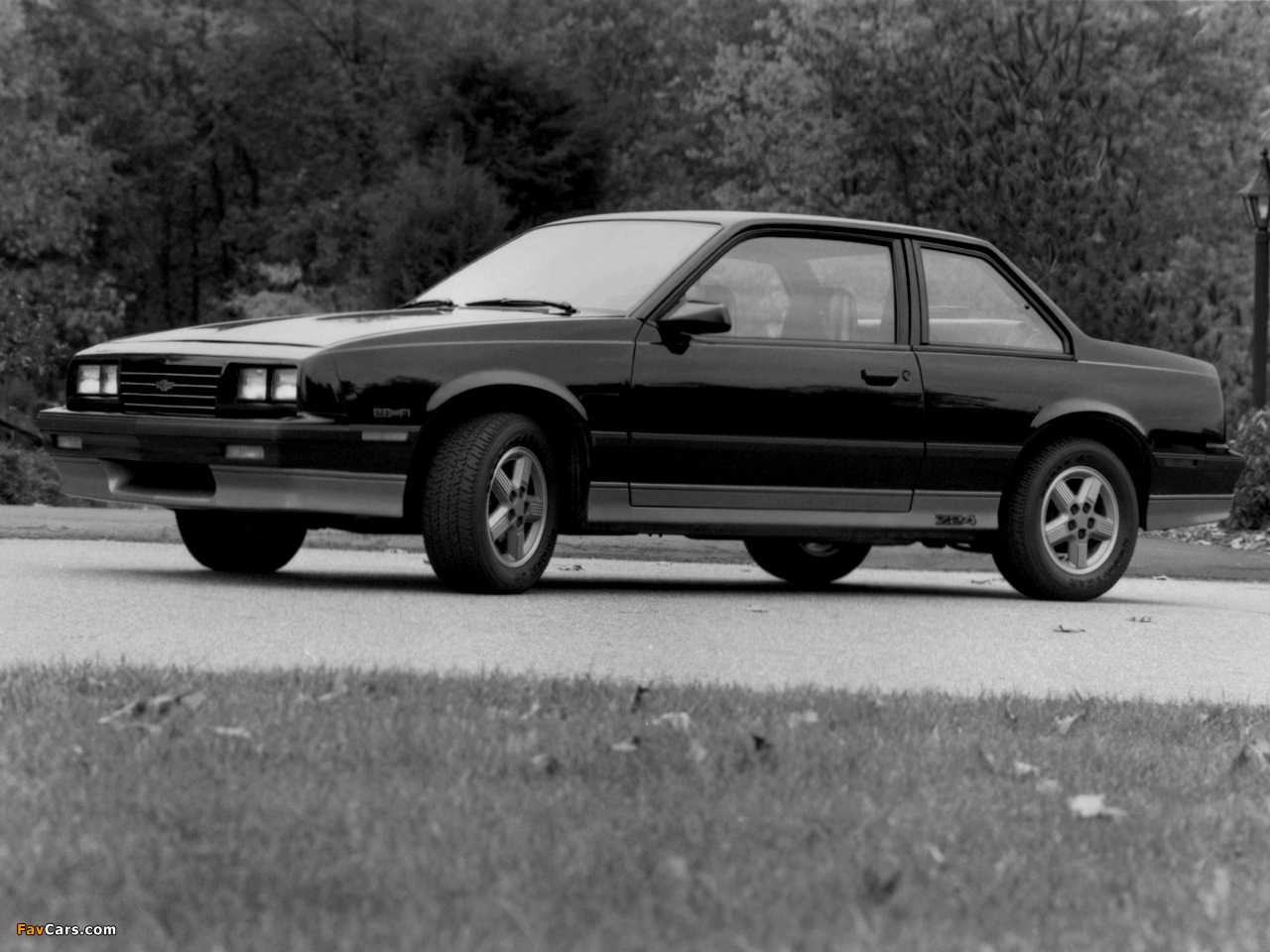 Photos of Chevrolet Cavalier Z24 Coupe 1984–87 (1280 x 960)
