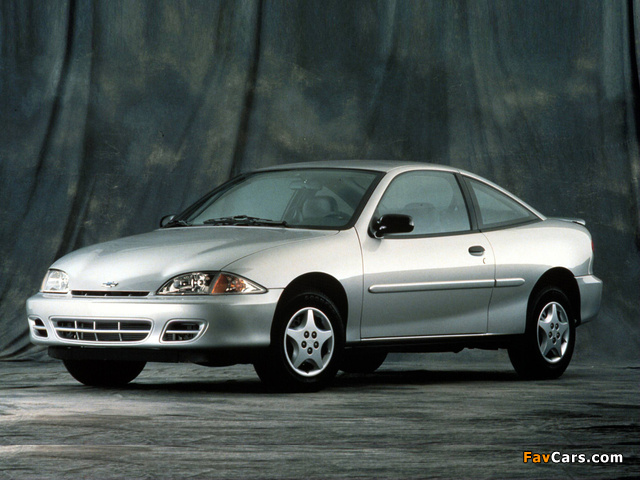 Pictures of Chevrolet Cavalier Coupe 1999–2003 (640 x 480)
