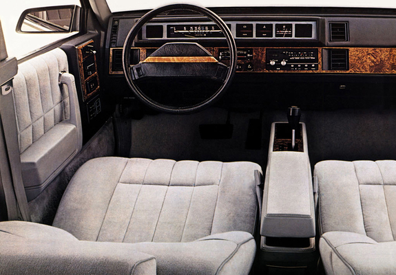 Chevrolet Celebrity Sedan (W19) 1982–85 images