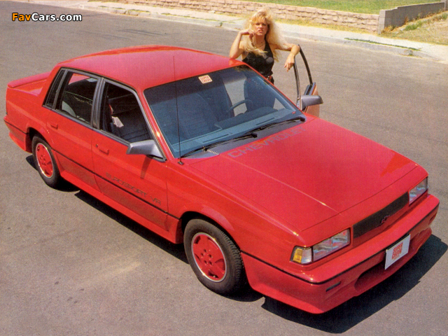 Chevrolet Celebrity Eurosport VR Sedan 1987–88 wallpapers (640 x 480)