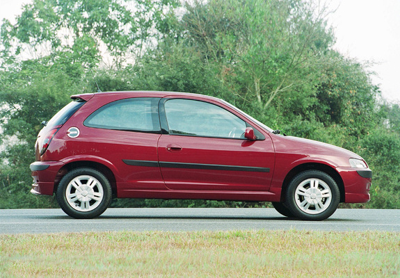 Chevrolet Celta 3-door 2000–06 pictures