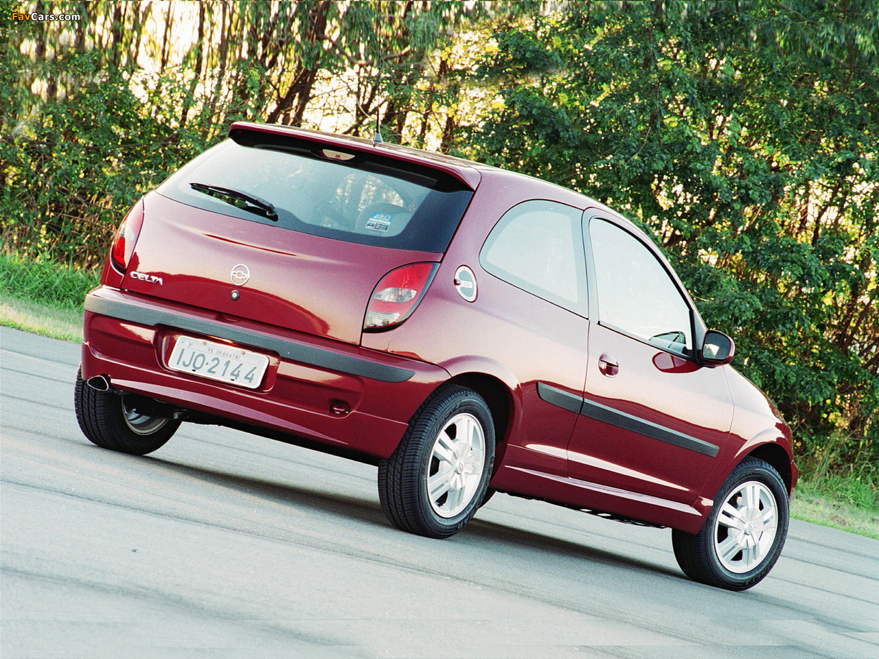 Chevrolet Celta 3-door 2000–06 wallpapers (1280 x 960)