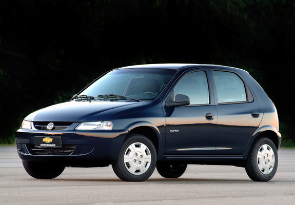 Chevrolet Celta 5-door 2002–06 wallpapers