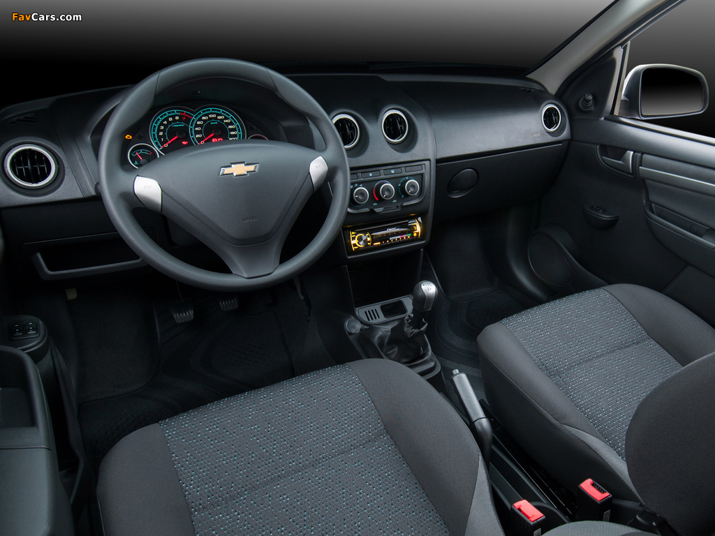 Chevrolet Celta 5-door 2013 images (1024 x 768)