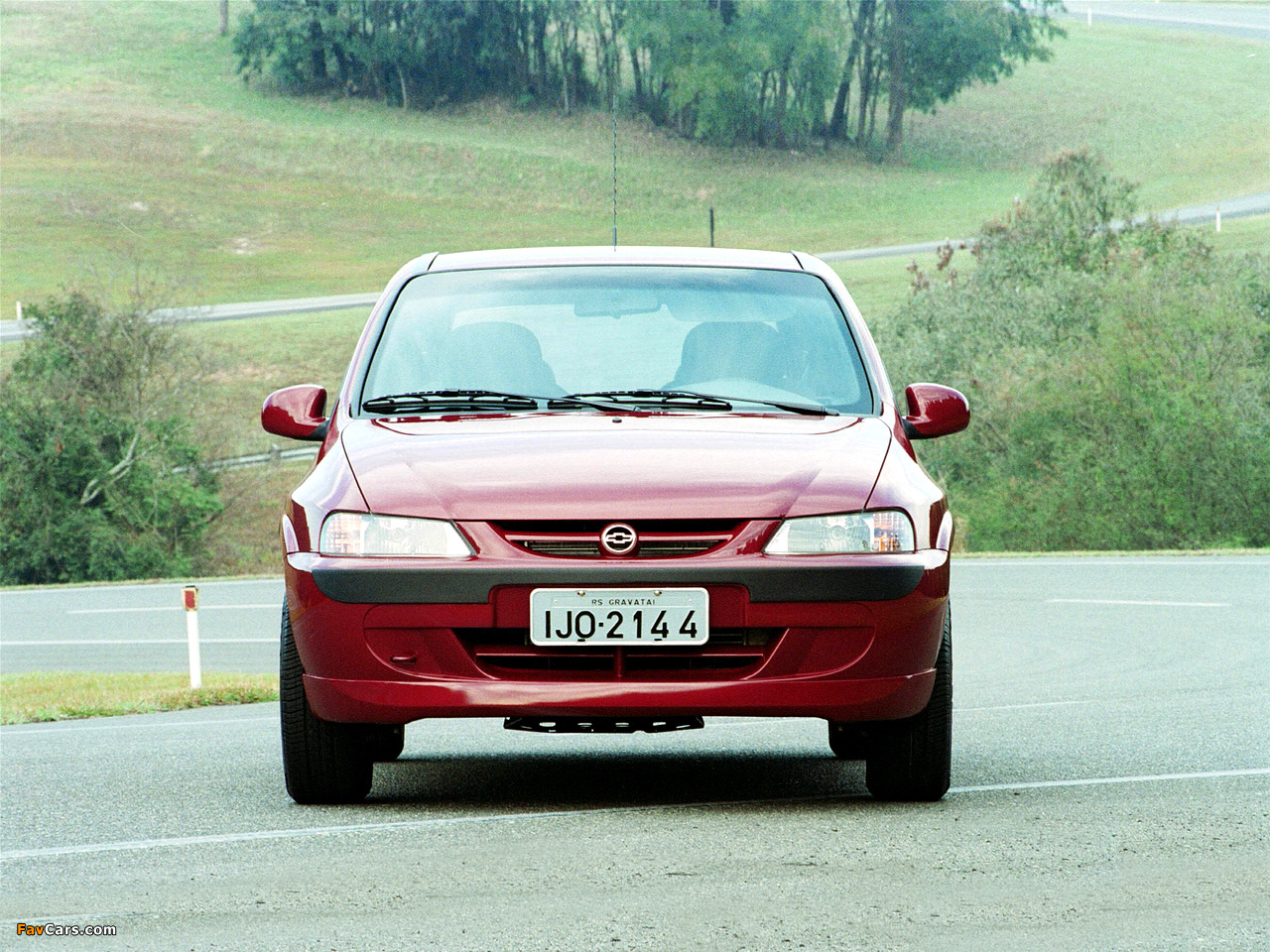 Photos of Chevrolet Celta 3-door 2000–06 (1280 x 960)