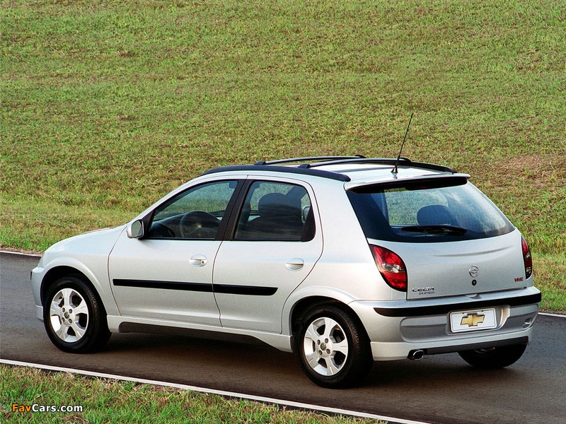 Photos of Chevrolet Celta Super 5-door 2003–06 (800 x 600)