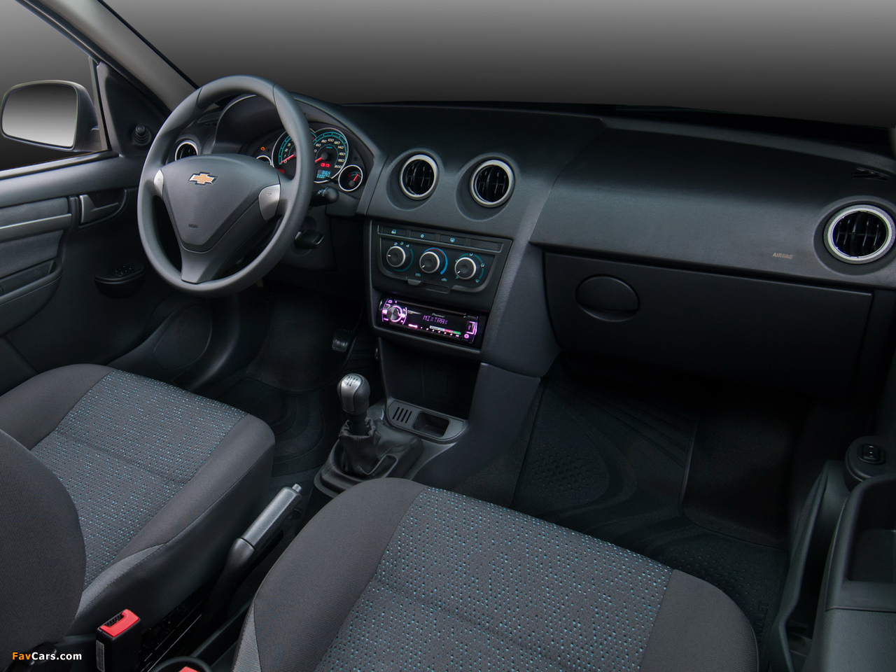 Photos of Chevrolet Celta 5-door 2013 (1280 x 960)