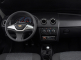 Chevrolet Celta 5-door 2011–13 wallpapers