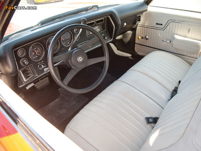 Images of Chevrolet Chevelle SS Hardtop Coupe 1972 (640 x 480)