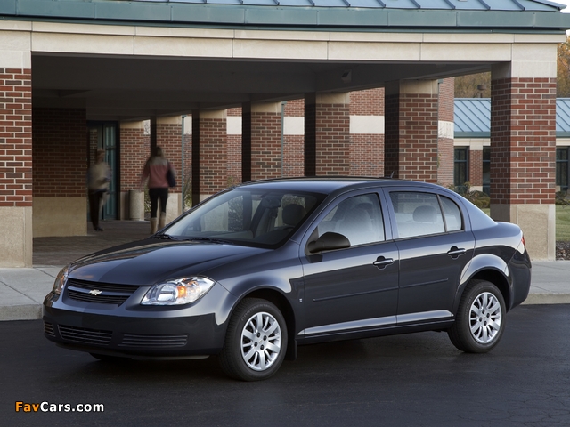 Chevrolet Cobalt Sedan 2004–10 images (640 x 480)
