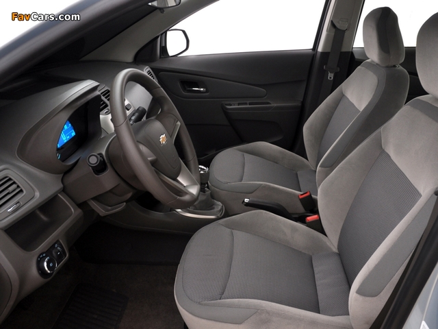 Chevrolet Cobalt BR-spec 2011 images (640 x 480)