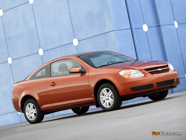 Images of Chevrolet Cobalt Coupe 2004–10 (640 x 480)