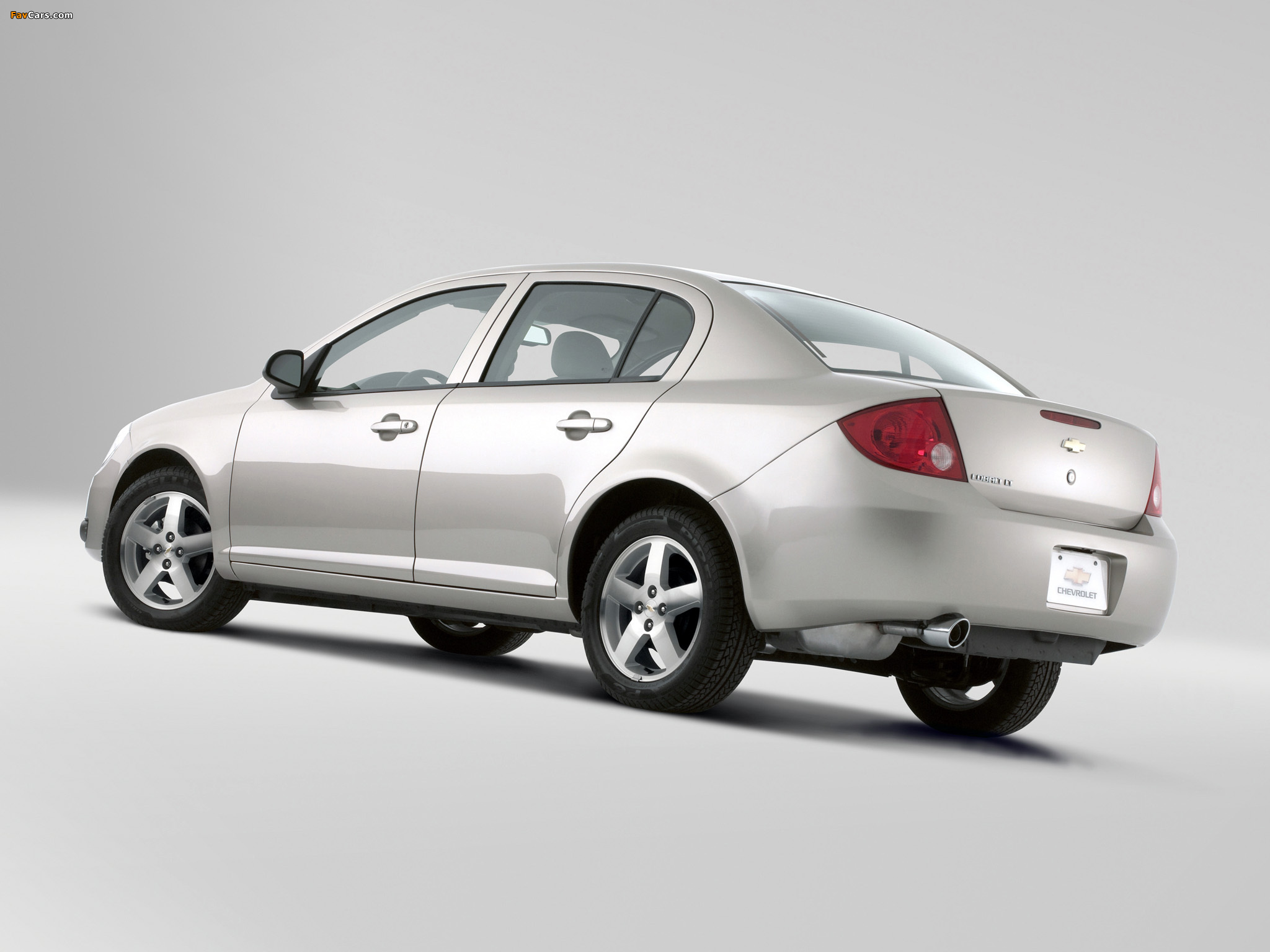 Pictures of Chevrolet Cobalt Sedan 2004–10 (2048 x 1536)