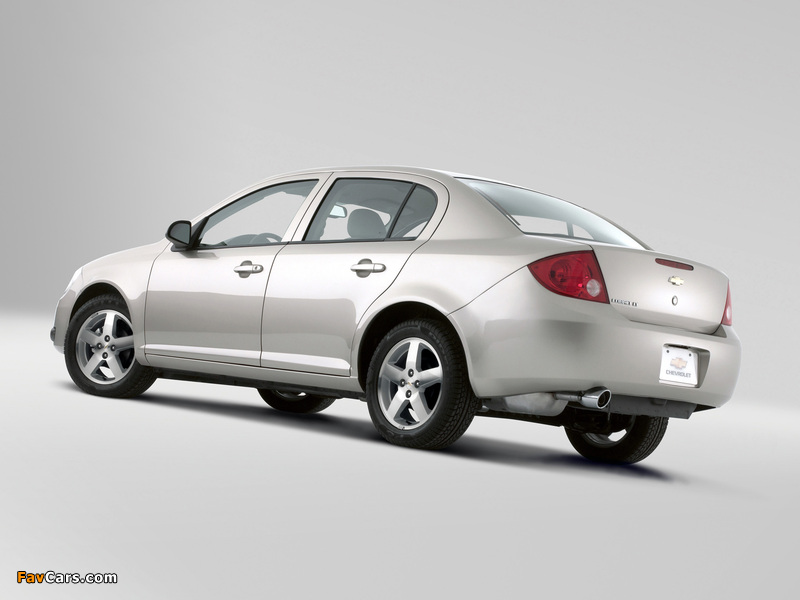Pictures of Chevrolet Cobalt Sedan 2004–10 (800 x 600)