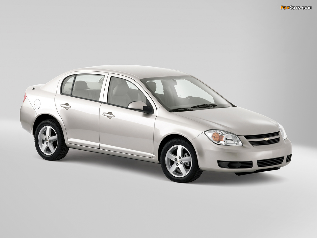 Pictures of Chevrolet Cobalt Sedan 2004–10 (1024 x 768)