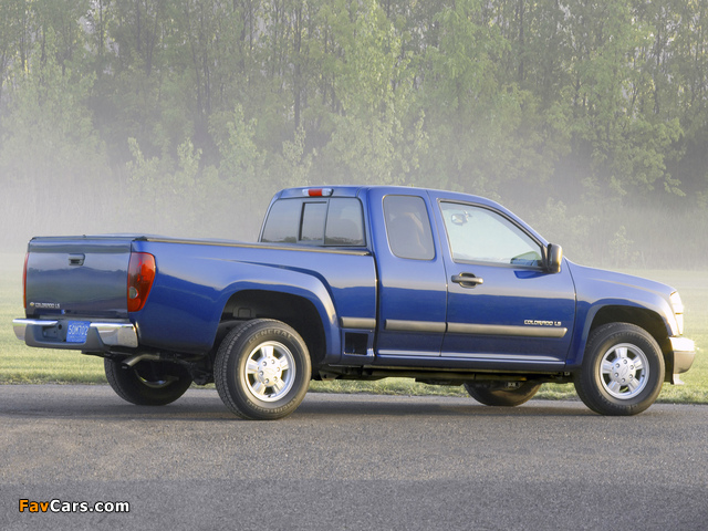 Images of Chevrolet Colorado Extended Cab 2004–11 (640 x 480)