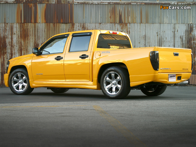 Xenon Chevrolet Colorado Crew Cab 2004–11 wallpapers (640 x 480)