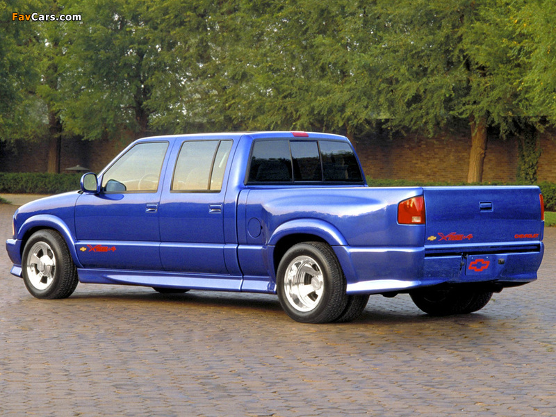 Chevrolet S-10 V8 Xtreme Pickup 2003 photos (800 x 600)