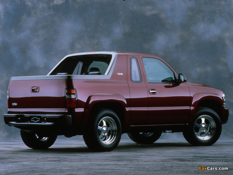 Images of Chevrolet K5 Concept 2001 (800 x 600)