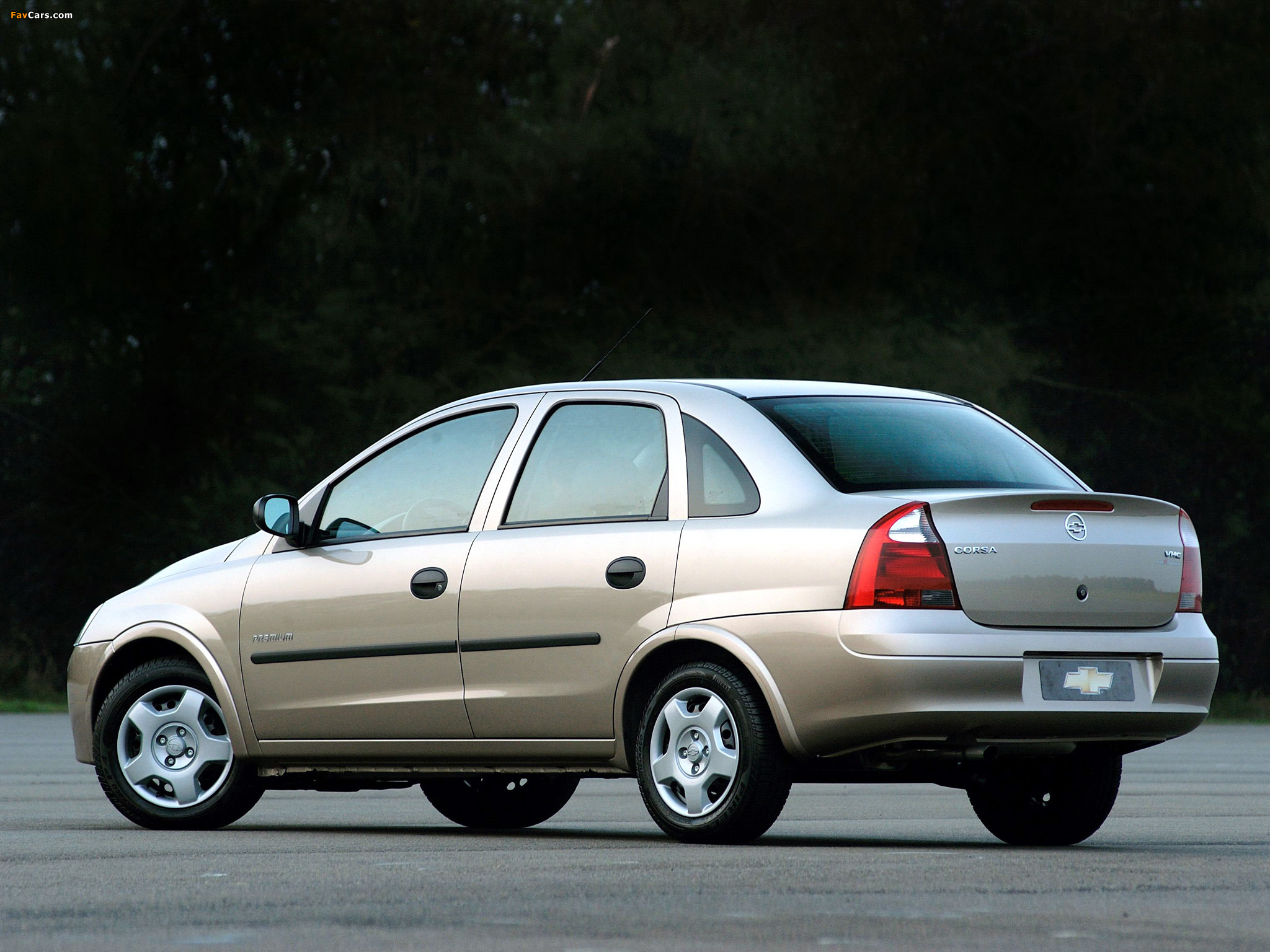 Chevrolet Corsa Sedan 2002 images (2048 x 1536)