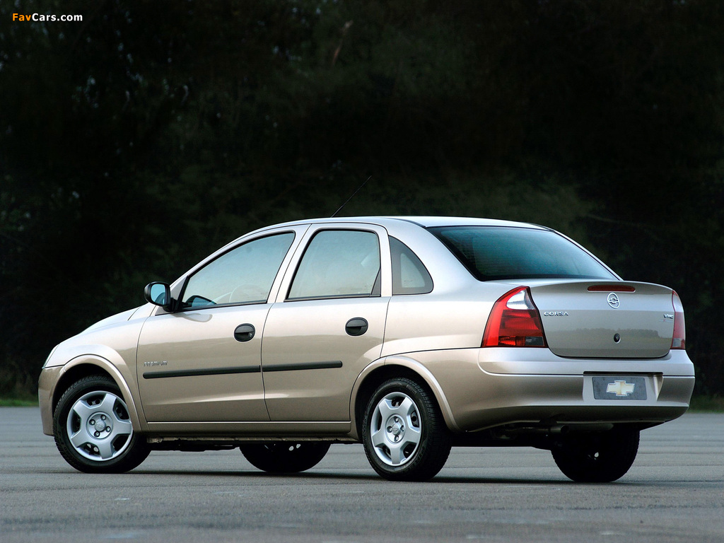 Chevrolet Corsa Sedan 2002 images (1024 x 768)