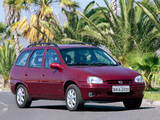 Images of Chevrolet Corsa Wagon 1997–99