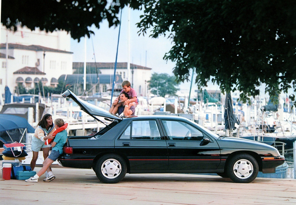 Chevrolet Corsica 1987–96 images