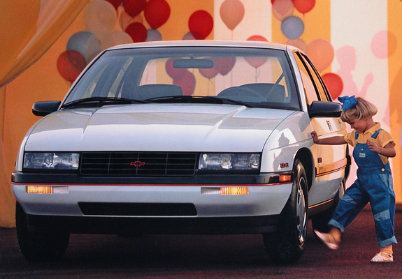 Chevrolet Corsica 1987–96 wallpapers