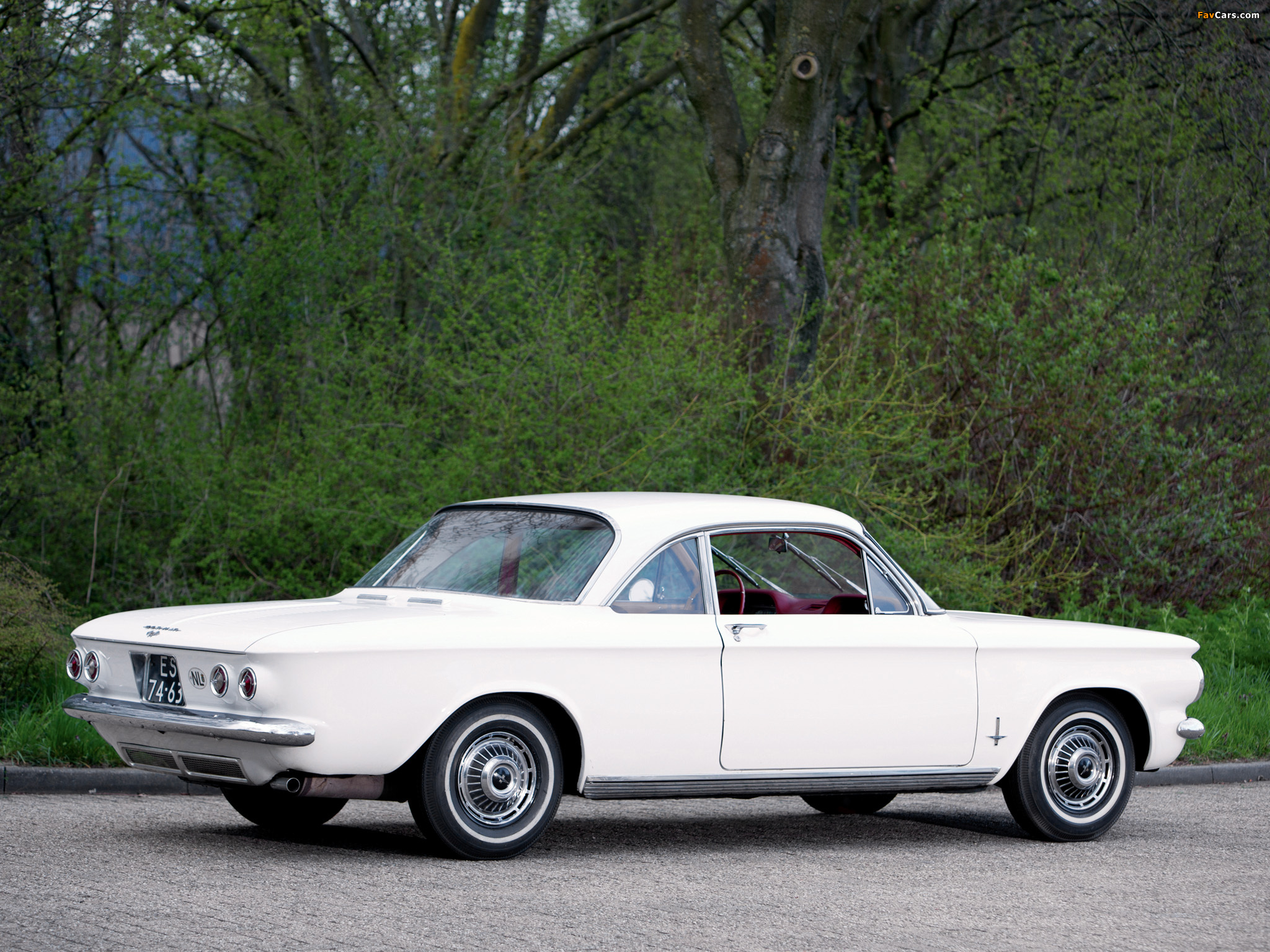 Chevrolet Corvair Monza 900 Club Coupe (09-27) 1963 pictures (2048 x 1536)