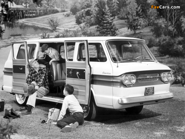 Images of Chevrolet Corvair Greenbrier Sportswagon 1961–65 (640 x 480)