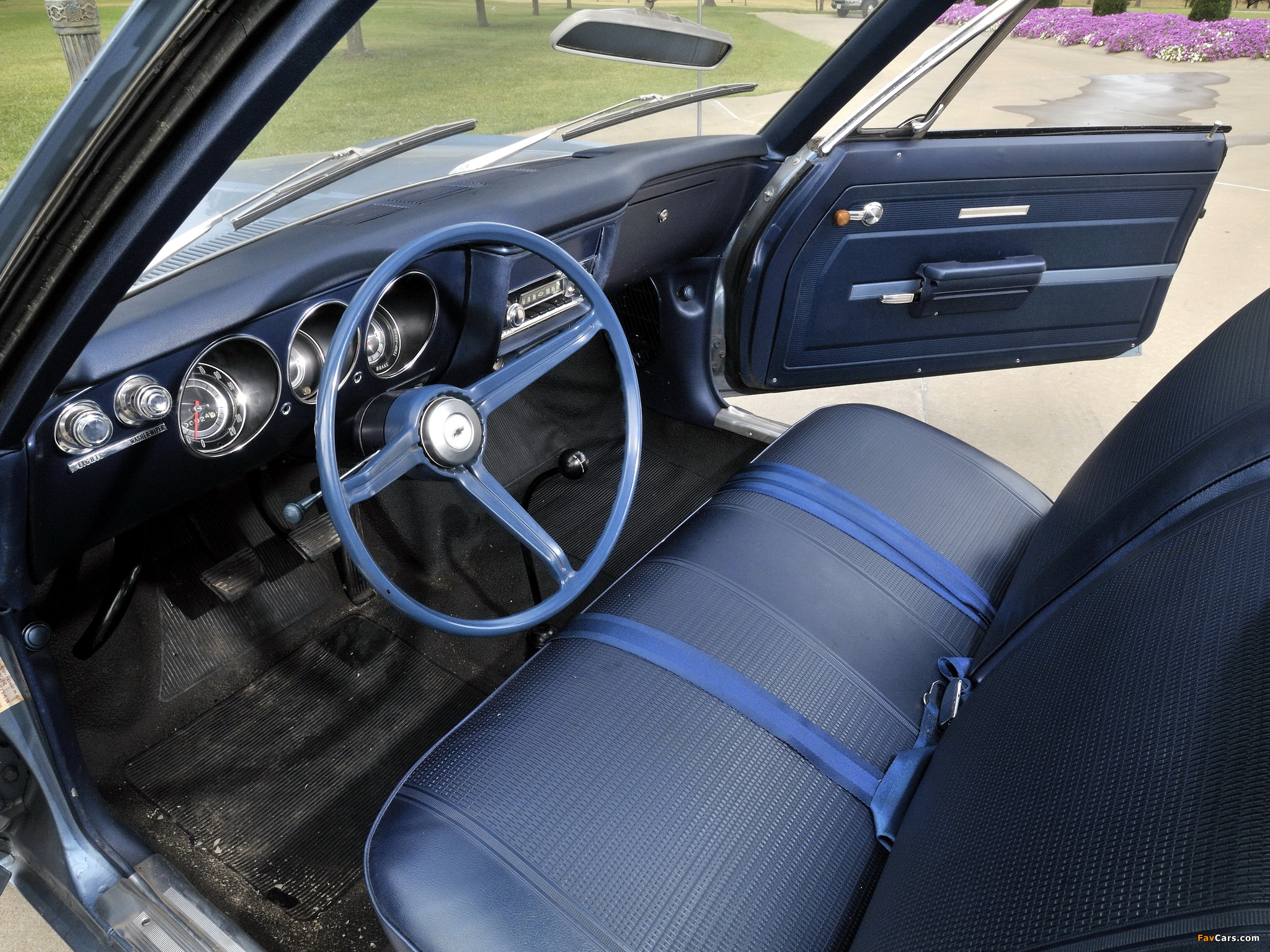 Images of Chevrolet Corvair 500 (10137) 1969 (2048 x 1536)