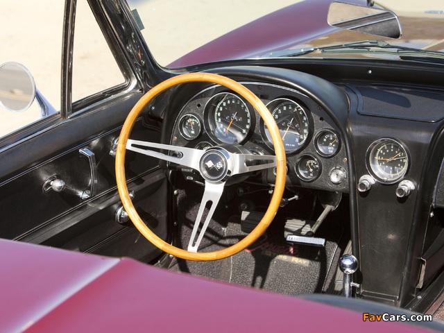 Chevrolet Corvette Sting Ray 327 Convertible (C2) 1966 wallpapers (640 x 480)