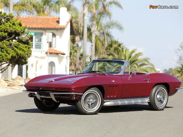 Images of Chevrolet Corvette Sting Ray 327 Convertible (C2) 1966 (640 x 480)