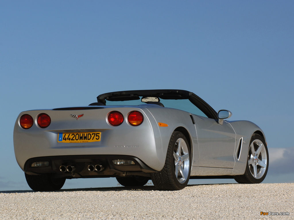 Images of Chevrolet Corvette Convertible (C6) 2004–2013 (1024 x 768)