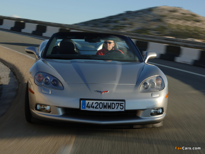 Photos of Chevrolet Corvette Convertible (C6) 2004–2013 (800 x 600)