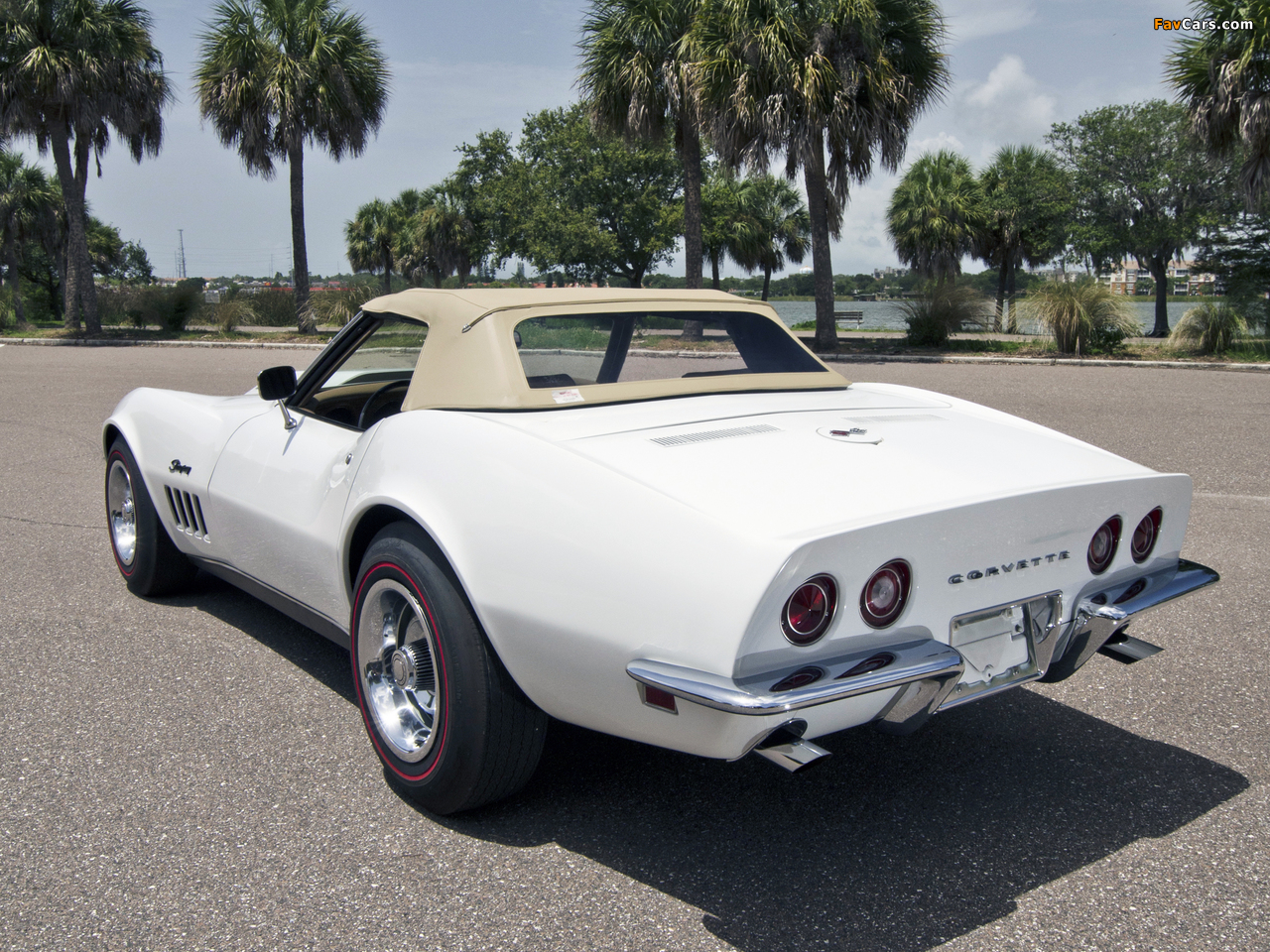 Pictures of Chevrolet Corvette Stingray L88 Convertible (19467) 1969 (1280 x 960)