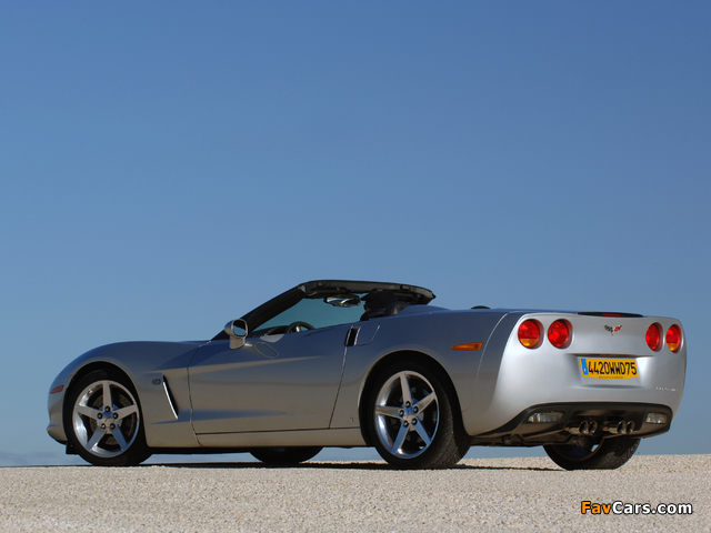 Chevrolet Corvette Convertible (C6) 2004–2013 wallpapers (640 x 480)