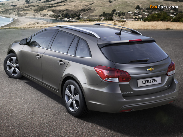 Chevrolet Cruze Station Wagon (J300) 2012 pictures (640 x 480)