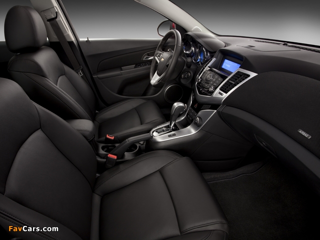 Pictures of Chevrolet Cruze RS (J300) 2010 (640 x 480)