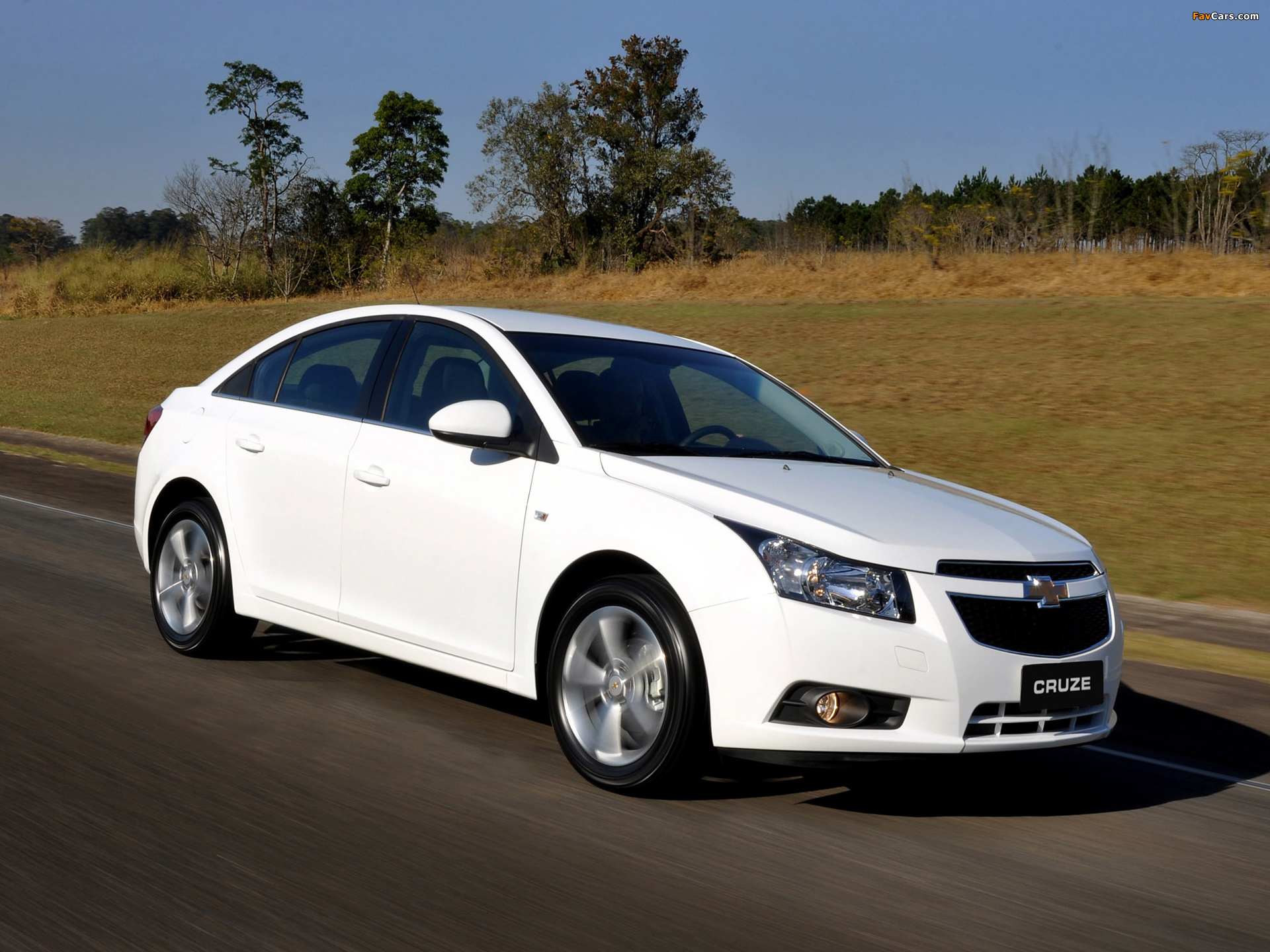 Chevrolet Cruze BR-spec (J300) 2011 wallpapers (1920 x 1440)