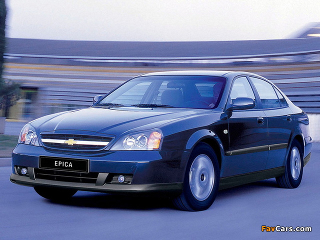 Chevrolet Epica (V200) 2004–06 wallpapers (640 x 480)