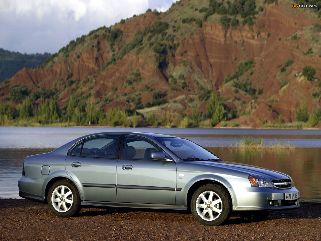 Chevrolet Evanda 2004–06 photos (1280 x 960)