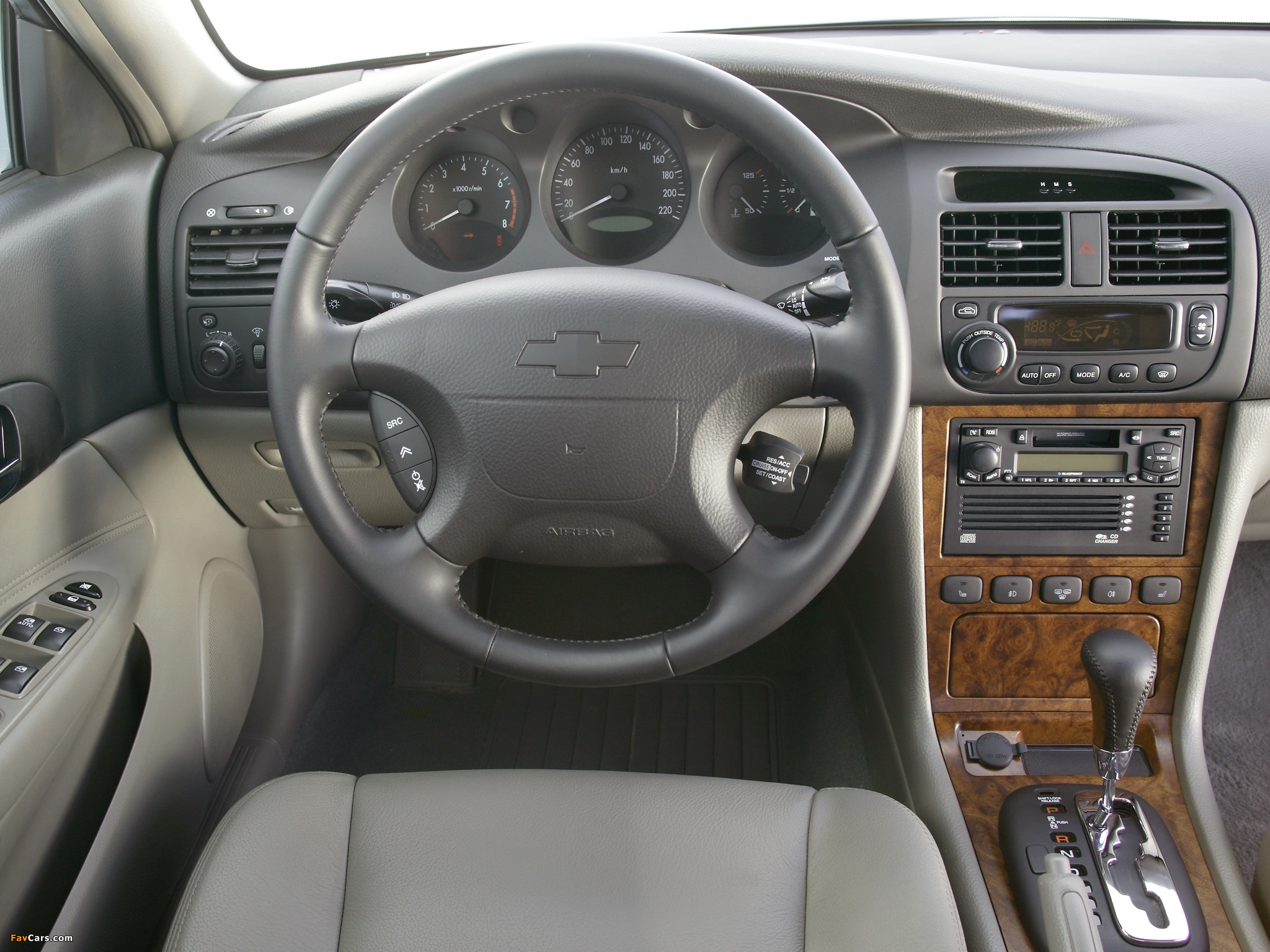 Images of Chevrolet Evanda 2004–06 (2048 x 1536)