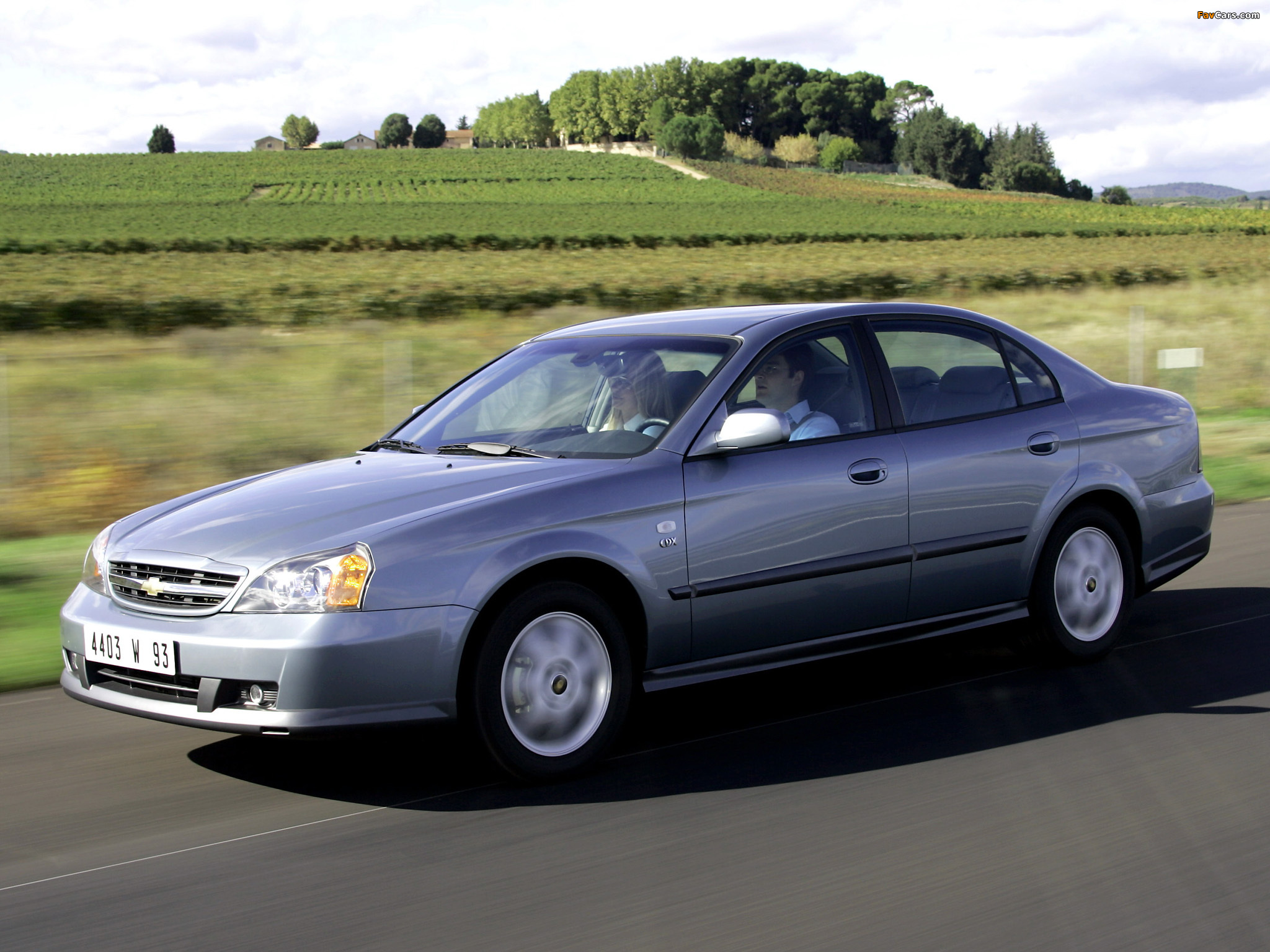Photos of Chevrolet Evanda 2004–06 (2048 x 1536)