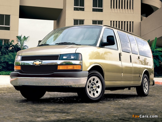 Chevrolet Express 2002 pictures (640 x 480)