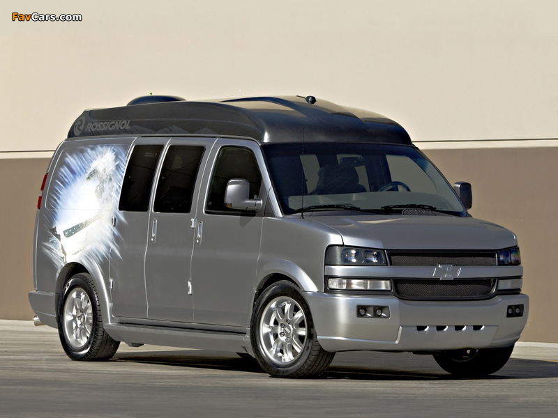 Chevrolet Express Ultimate Ski Van Concept 2002 wallpapers (800 x 600)