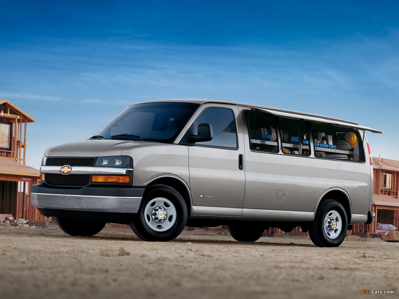Chevrolet Express Pro-Access Van 2005 images (1280 x 960)