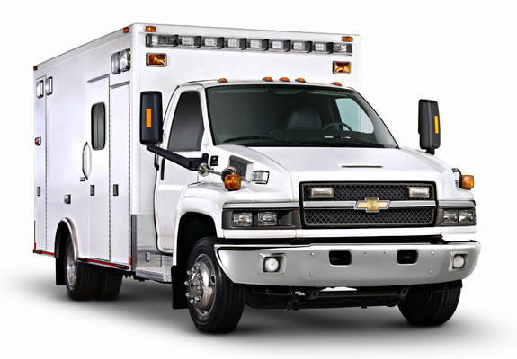 Chevrolet Express C4500 Ambulance 2010 photos