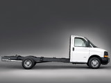 Images of Chevrolet Express 4500 Cutaway 2008